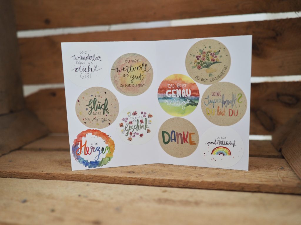 Mischung jeder Sticker 1x